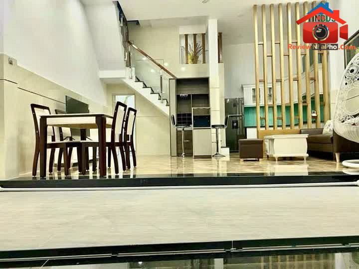 Review nhà phố đường Đỗ Nhuận, phường Sơn Kỳ, quận Tân Phú, TP.HCM