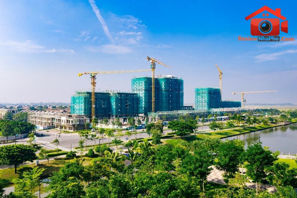 Chính thức cất nóc Solaria Rise – đánh dấu cột mốc tiến độ mới tại Waterpoint- Ảnh 3. Chính thức cất nóc Solaria Rise – đánh dấu cột mốc tiến độ mới tại Waterpoint- Ảnh 3.