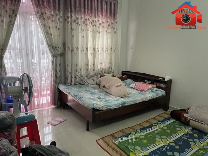 Review nhà phố Kinh Dương Vương, An Lạc, Bình Tân,… – Bán nhà mặt phố Quận Bình Tân – TP Hồ Chí Minh giá BÁN 5 – 7 tỷ