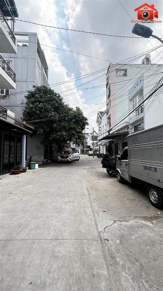 Review nhà phố Đô Đốc Long Tân Quý Quận Tân Phú TP.HCM giá 7.98 tỷ