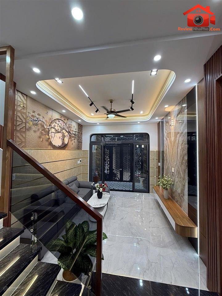 Review nhà phố Đô Đốc Long Tân Quý Quận Tân Phú TP.HCM giá 7.98 tỷ
