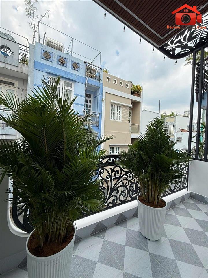 Review nhà phố Đô Đốc Long Tân Quý Quận Tân Phú TP.HCM giá 7.98 tỷ