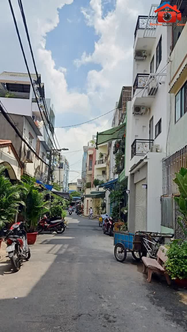 Review nhà phố Tân Hương Quận Tân Phú TP.HCM 7.29 tỷ 125m²