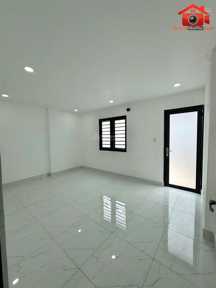 Review nhà phố Quận Tân Phú mặt tiền đường Nguyễn Xuân Khoát giá 8.7 tỷ