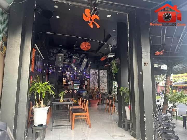 Sang quán cafe 2 mặt tiền Quận Tân Phú TP.HCM diện tích 65m²