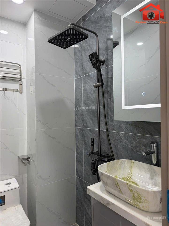 Review nhà phố mới hoàn thiện tại Lạc Long Quân, T… – Bán nhà mặt phố Quận Tân Bình – TP Hồ Chí Minh giá BÁN 5 – 7 tỷ