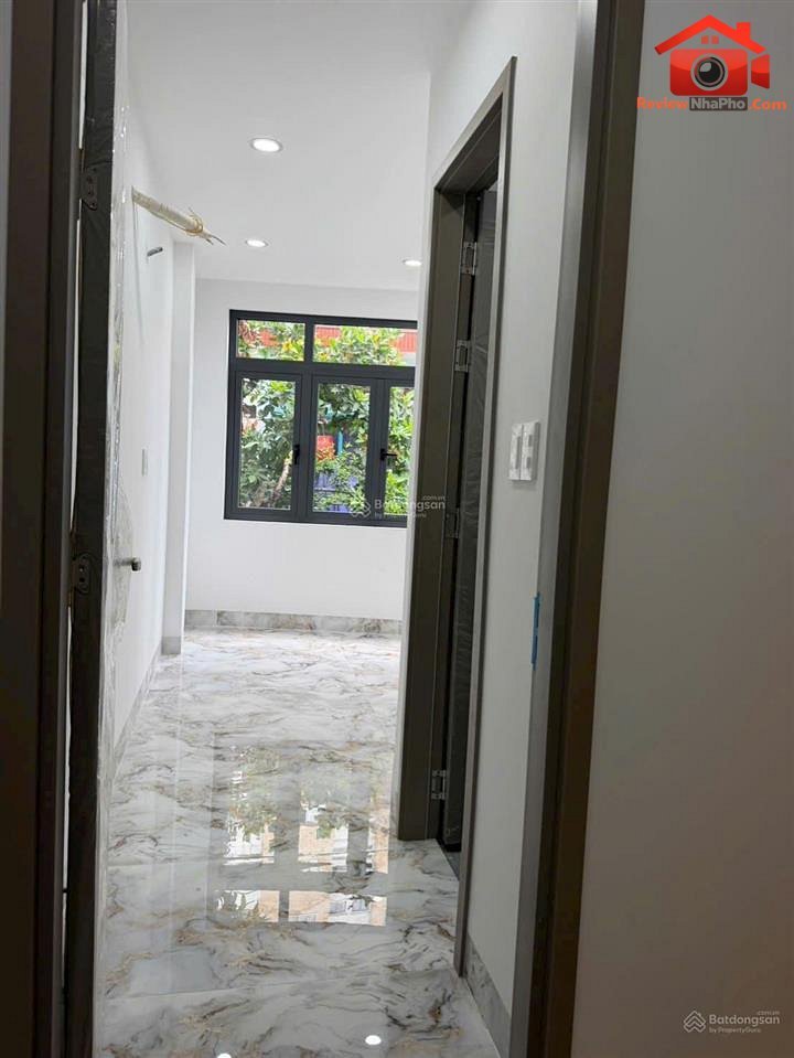 Review nhà phố mới hoàn thiện tại Lạc Long Quân, T… – Bán nhà mặt phố Quận Tân Bình – TP Hồ Chí Minh giá BÁN 5 – 7 tỷ