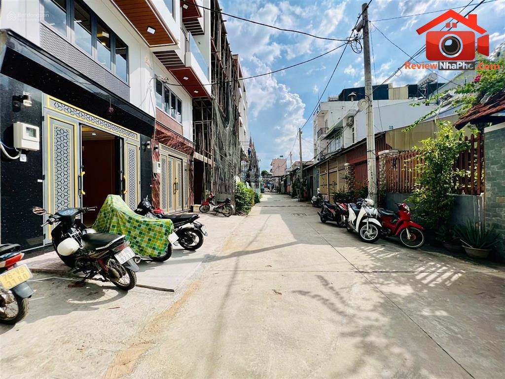 Review nhà phố Lê Trọng Tấn, Phường Bình Hưng Hòa,… – Bán nhà mặt phố Quận Bình Tân – TP Hồ Chí Minh giá 5 – 10 tỷ