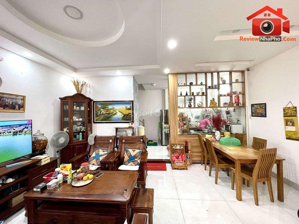 Review nhà phố Quận Tân Bình TP.HCM giá 10.7 tỷ diện tích 48m²