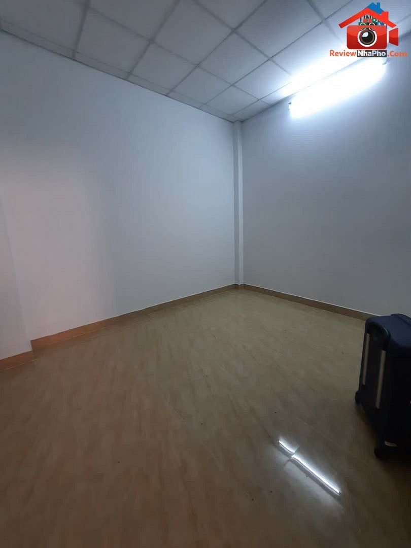 Review nhà phố Tân Phú TP.HCM – Nhà mới 3 tầ… – Bán nhà mặt phố Quận Tân Phú – TP Hồ Chí Minh giá BÁN 5 – 7 tỷ