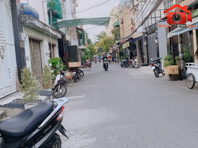 Review nhà đất sổ đỏ đường Lê Trọng Tấn, Bình Tân,… – Bán nhà mặt phố Quận Bình Tân – TP Hồ Chí Minh giá BÁN 3 – 5 tỷ