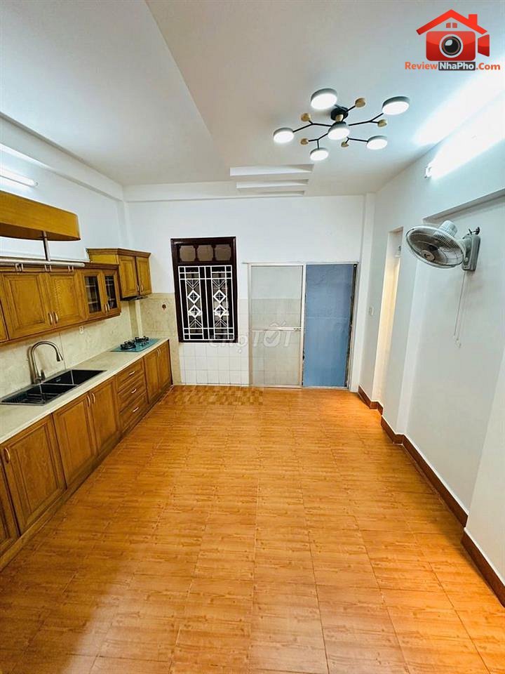 Nhà phố Cộng Hòa, Tân Bình, TP.HCM giá 10.2 tỷ, 4P… – Bán nhà mặt phố Quận Tân Bình – TP Hồ Chí Minh giá 10 – 20 tỷ
