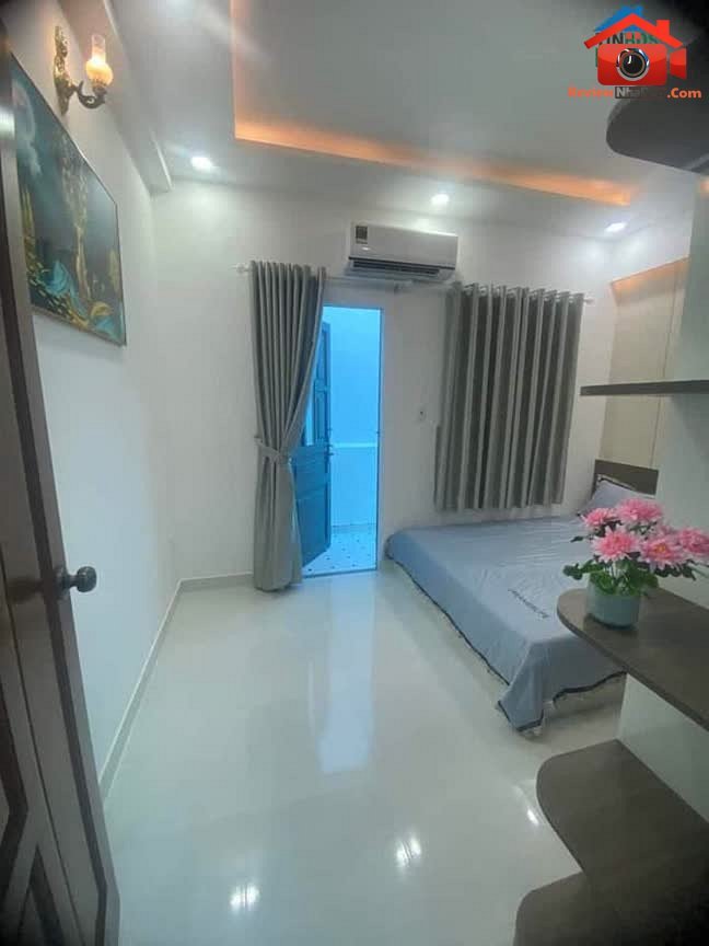 Review nhà phố Tân Bình, 3 tầng 4PN chỉ 4.98 tỷ… – Bán nhà mặt phố Quận Tân Bình – TP Hồ Chí Minh giá BÁN 3 – 5 tỷ