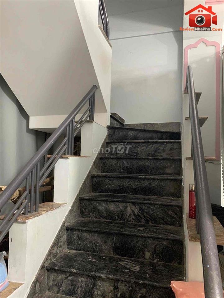 Review nhà phố Quận Tân Phú TP.HCM, chính chủ 2 mặt tiền đường 6m và 3,5m