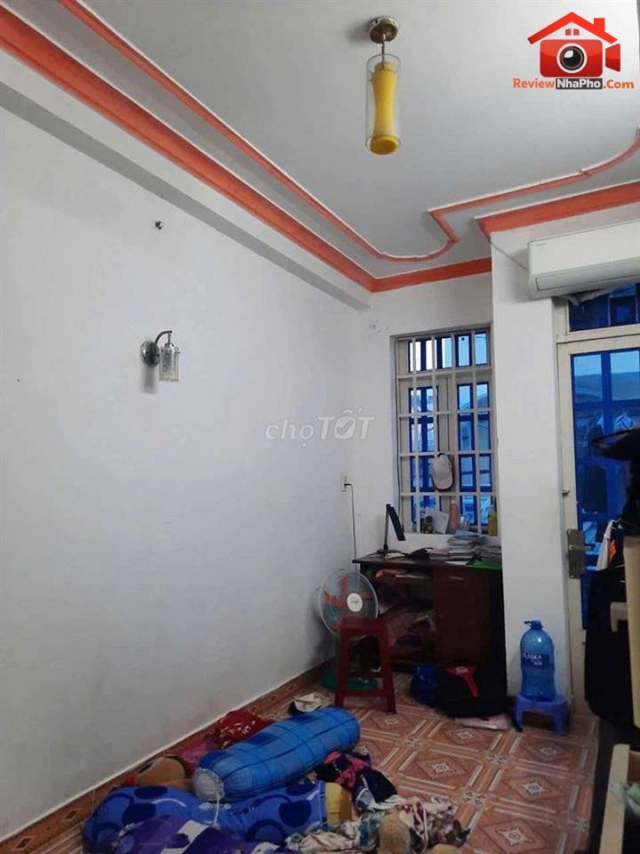 Review nhà phố Quận Tân Phú với giá 3.6 tỷ, 33m2 hẻm xe hơi