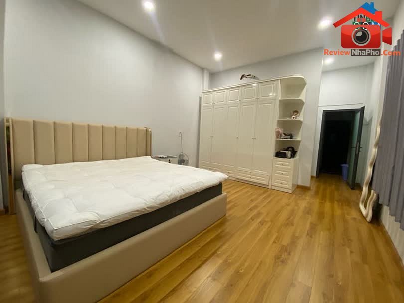 Review nhà phố Tân Bình 73m2 đẹp giá 5.5 tỷ – Bán nhà mặt phố Quận Tân Bình – TP Hồ Chí Minh giá BÁN 5 – 7 tỷ