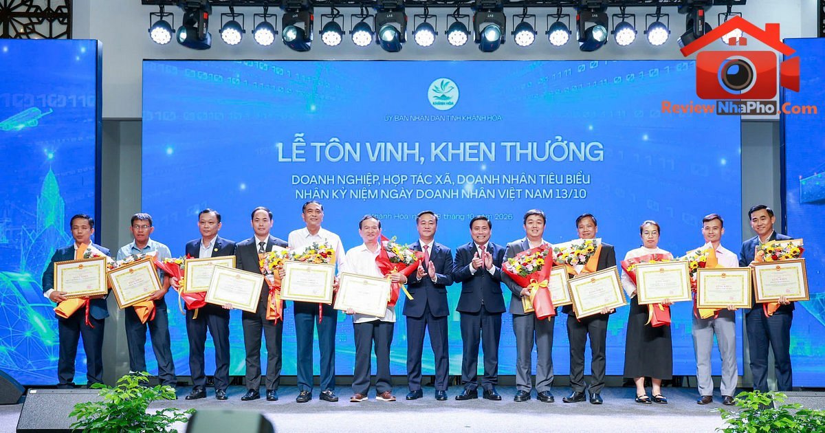 Vega City nhận Bằng khen, đẩy mạnh phát triển tại Khánh Hòa