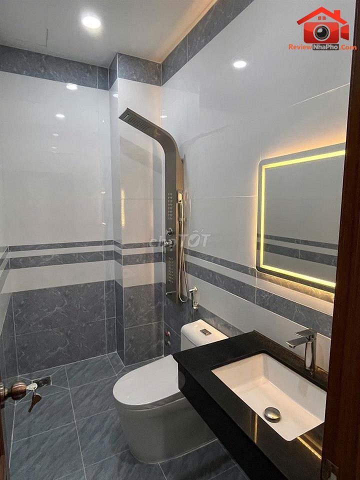 Review nhà phố TP.HCM mới xây 5 phòng ngủ có thang… – Bán nhà mặt phố Quận Bình Tân – TP Hồ Chí Minh giá 10 – 20 tỷ