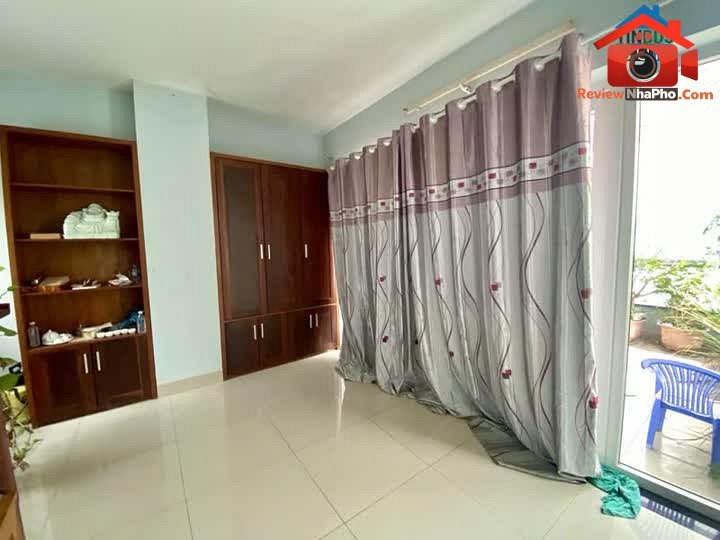 Review nhà phố Tân Phú TP.HCM – Nhà 4 tầng g… – Bán nhà mặt phố Quận Tân Phú – TP Hồ Chí Minh giá BÁN 5 – 7 tỷ