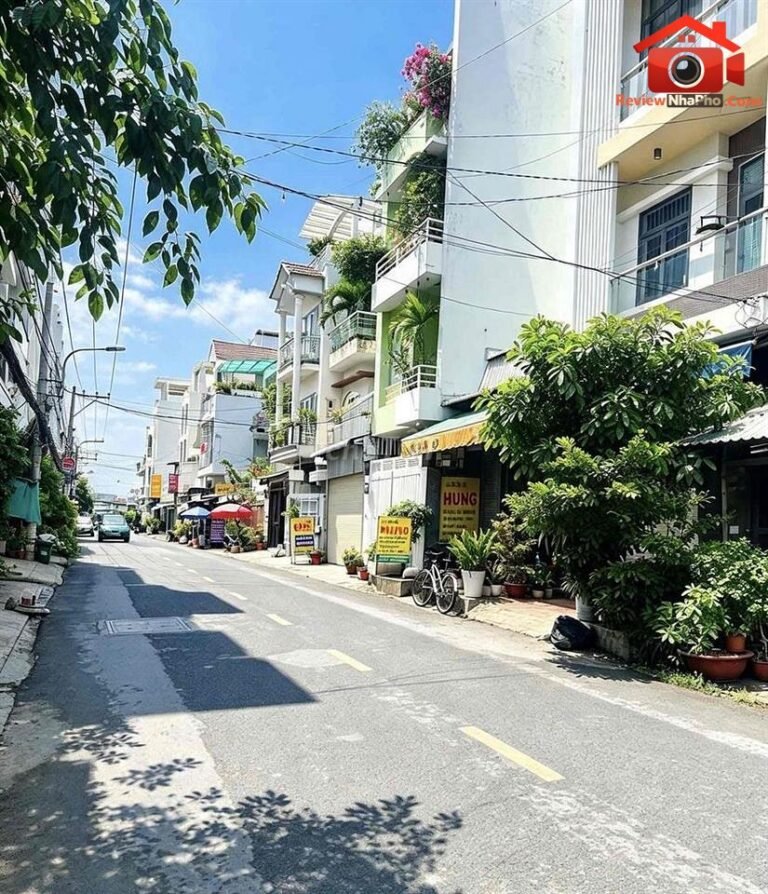 Review nhà phố giá 5.99 tỷ tại đường số 2, phường An Lạc, quận Bình Tân, TP.HCM