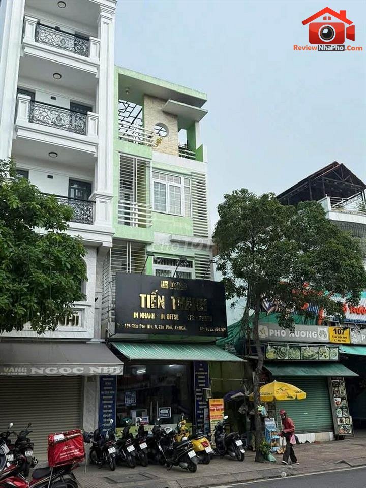 Review nhà phố mặt tiền kinh doanh 420m2 Quận Tân Phú TP.HCM