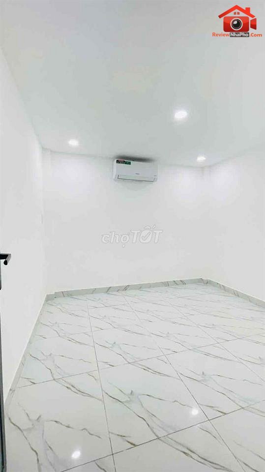 Review nhà phố Quận Tân Phú, TP.HCM – Nhà 1 trệt 2 lầu giá 3.49 tỷ