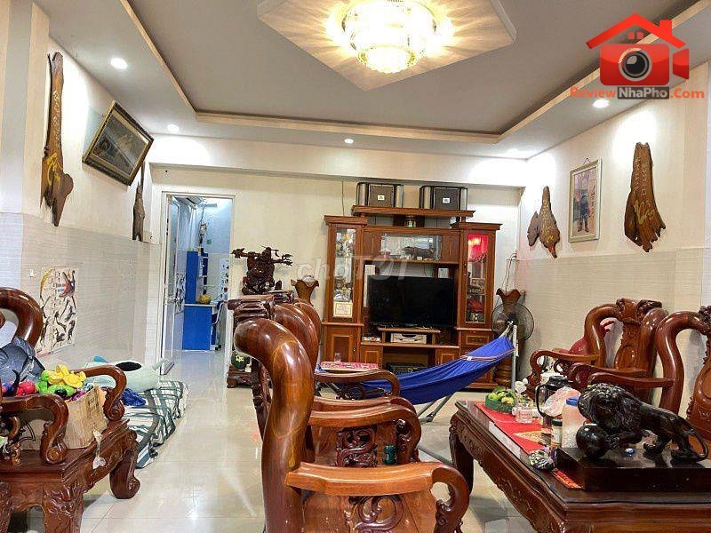 Review nhà phố Bình Hưng Hòa Quận Bình Tân TP.HCM – 132m2 giá 5.5 tỷ