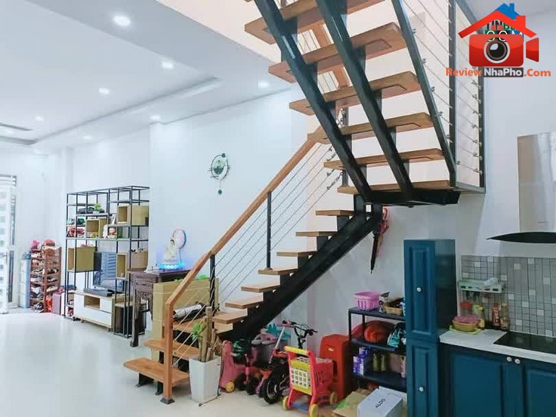 Review nhà phố Hương Lộ 3 Bình Tân, TP.HCM giá 4.45 tỷ