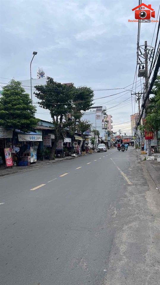 Nhà phố mặt tiền đường Trương Phước Phan Quận Bình Tân TP.HCM giá 15.6 tỷ