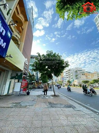 Review nhà phố Cộng Hòa, Phường 13, Quận Tân Bình, TP.HCM – Giá 17.5 tỷ