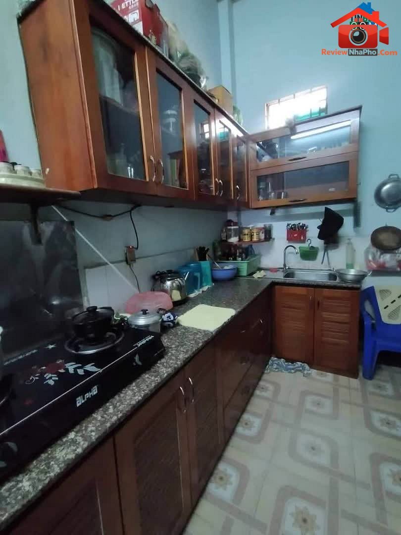 Review nhà phố Bình Tân TP.HCM hẻm 7m ô tô đổ cửa, giá chỉ nhỉnh 4 tỷ