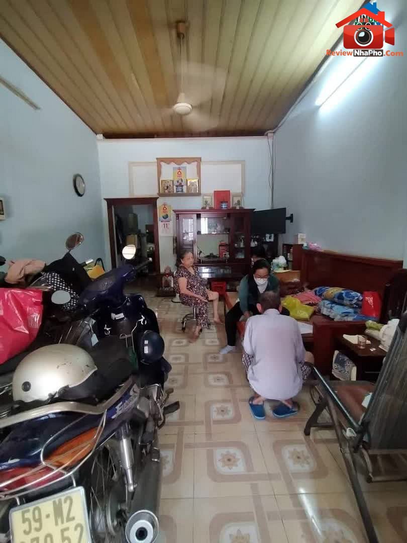 Review nhà phố Bình Tân TP.HCM hẻm 7m ô tô đổ cửa, giá chỉ nhỉnh 4 tỷ