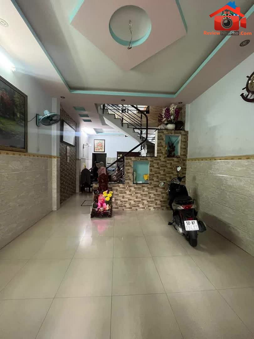 Review nhà phố Bình Tân 3 tầng 66m² giá 5.8 tỷ gần Aeon Tân Phú