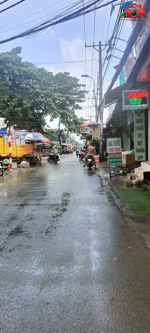 Review nhà phố Bình Tân TP.HCM, 2PN, giá 2.5 tỷ, sổ hồng riêng