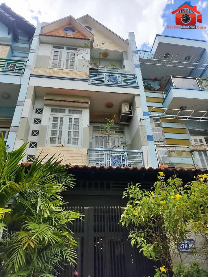 Review nhà phố Bình Tân TP.HCM – 74m², 4.8 tỷ, hẻm xe hơi