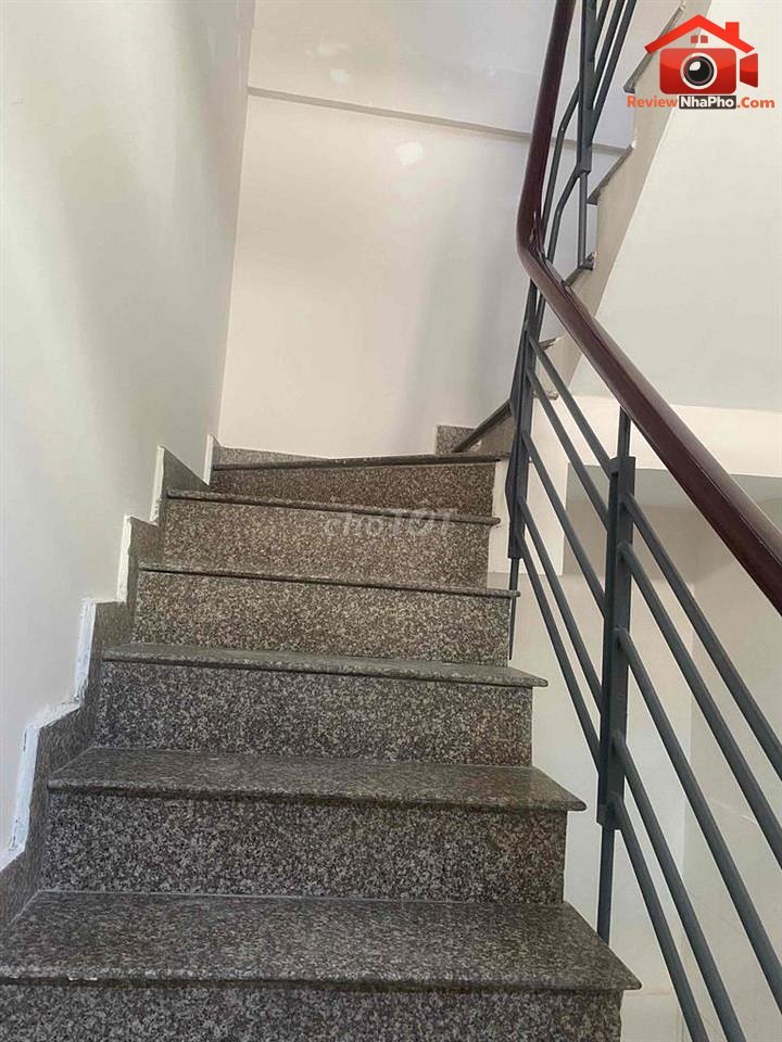Review nhà phố Quận Tân Bình TP.HCM – Cần bán nhà 4 tầng hẻm xe hơi