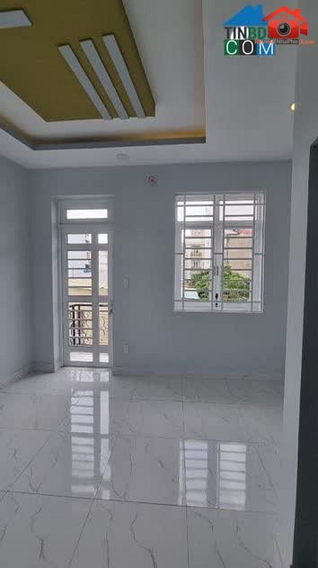 Nhà phố đẹp 4 tầng hẻm thông Lạc Long Quân Tân Bìn… – Bán nhà mặt phố Quận Tân Bình – TP Hồ Chí Minh giá BÁN 3 – 5 tỷ