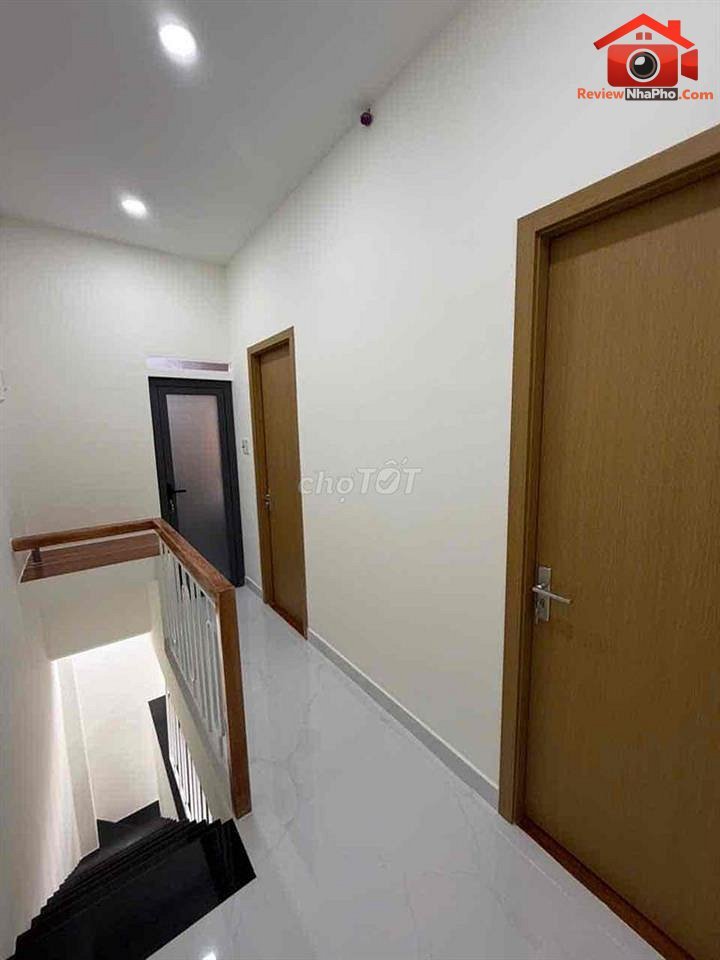 Review nhà phố Quận Tân Bình TP.HCM, nhà mới 2 tầng 2PN giá 3.56 tỷ