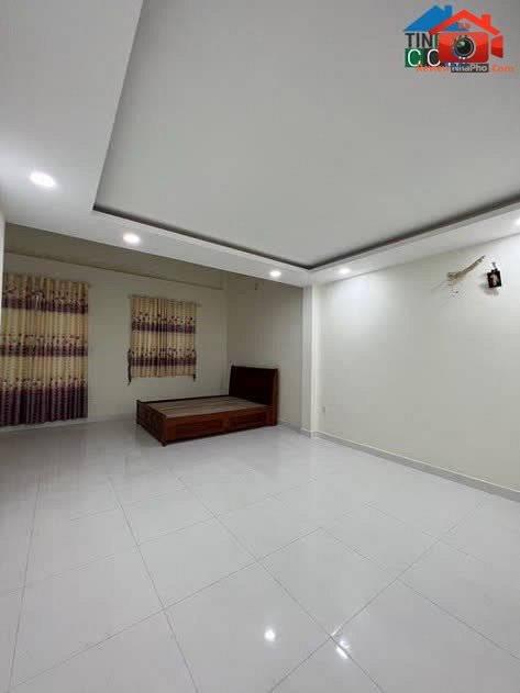 Review nhà phố Tân Bình 50m² giá 4.95 tỷ nhà đất sổ đỏ