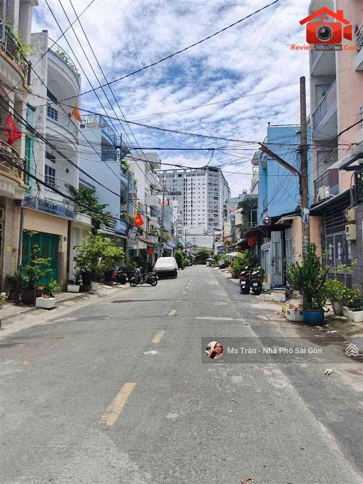 Review nhà phố Hòa Bình, Phú Thạnh, Quận Tân Phú, TP.HCM giá 8 tỷ, diện tích 80m2