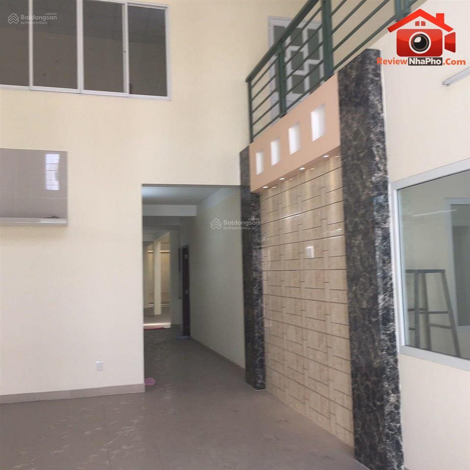 Review nhà phố Quận Bình Tân 257m², giá 18.5 tỷ, tiện ở và kinh doanh