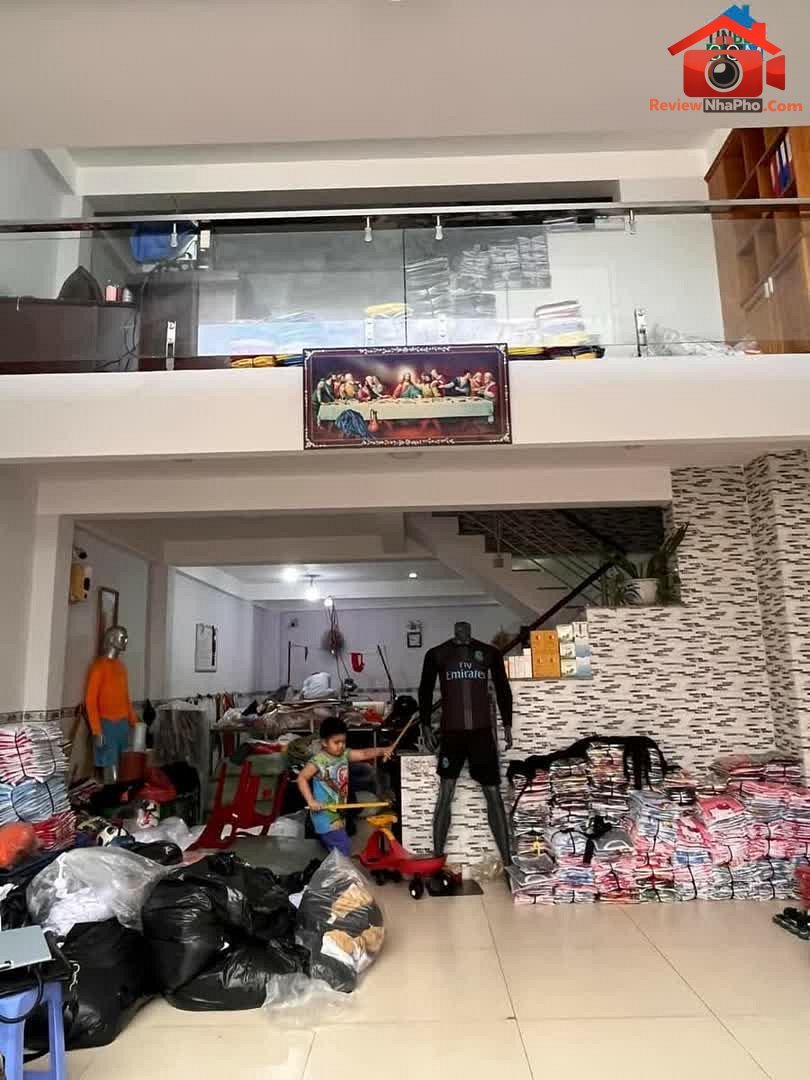 Review nhà phố Tân Phú TP.HCM: Mặt tiền 6m, 5 tầng đẹp lung linh, giá 10.9 tỷ