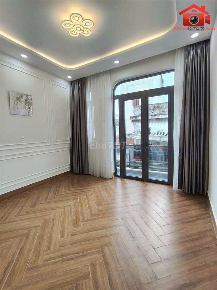 Review nhà phố Trần Thị Trọng Quận Tân Bình TP.HCM giá 4.85 tỷ