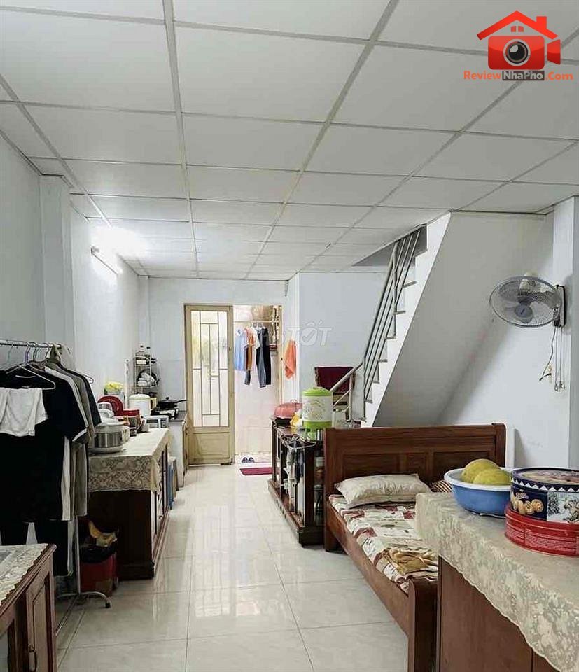 Review nhà phố Tân Phú TP.HCM giá 5.25 tỷ, 2 phòng ngủ