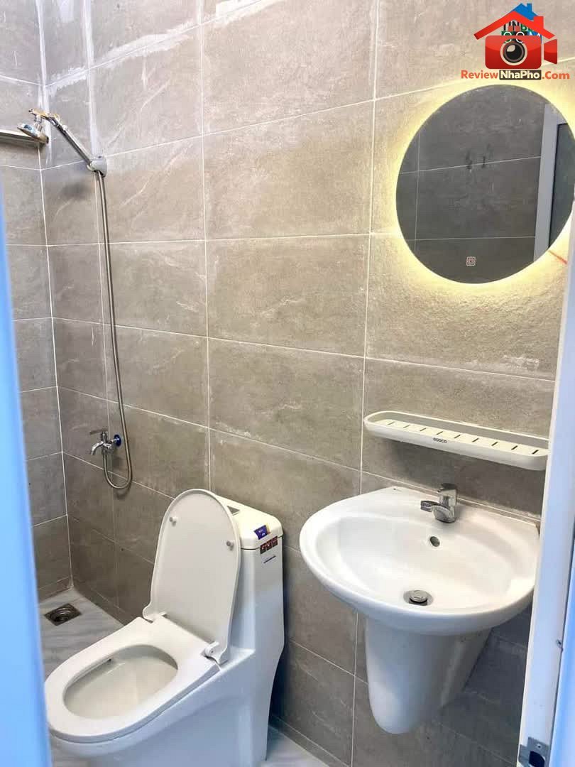 Review nhà phố Quận Bình Tân TP.HCM, 83 m², giá 5.5 tỷ