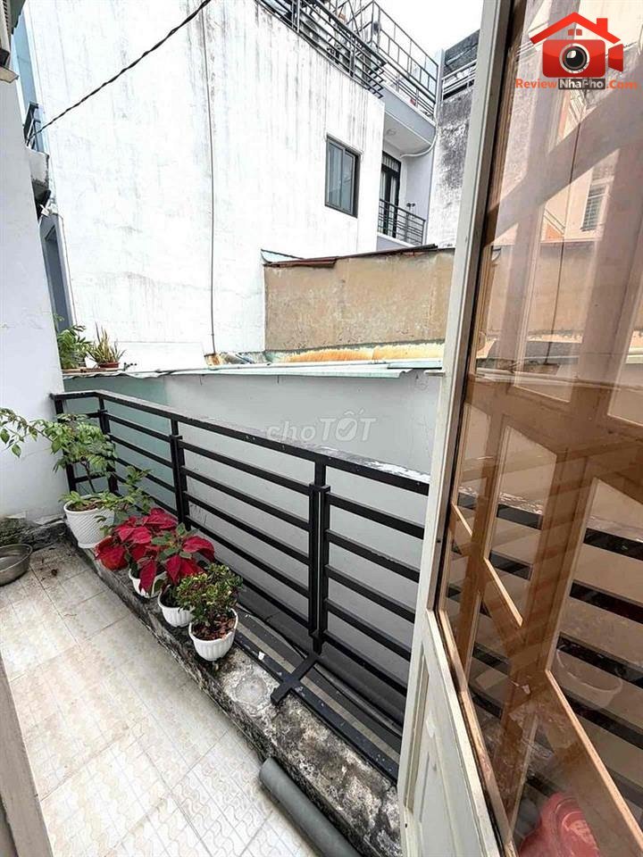 Review nhà phố Quận Tân Phú TP.HCM giá 4.58 tỷ, diện tích 48m2