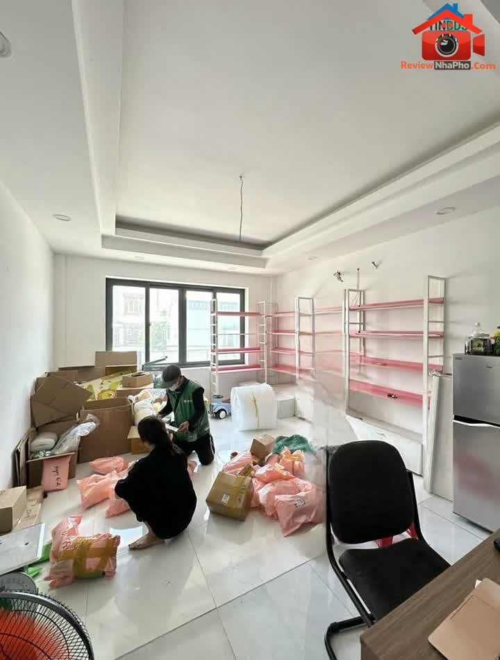 Review nhà phố Tân Sơn Nhì Tân Phú TP.HCM, giá 6.1 tỷ, diện tích 68m²