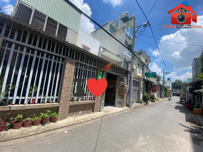 Review nhà phố Bình Tân 142m2 chỉ 7.9 tỷ, mặt tiền sát đường