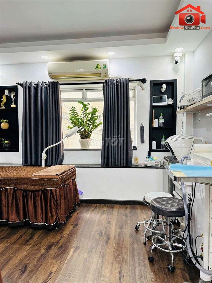 Nhà phố 4PN, 4WC giá 9.4 tỷ hẻm xe hơi Tản Viên, T… – Bán nhà mặt phố Quận Tân Bình – TP Hồ Chí Minh giá 5 – 10 tỷ