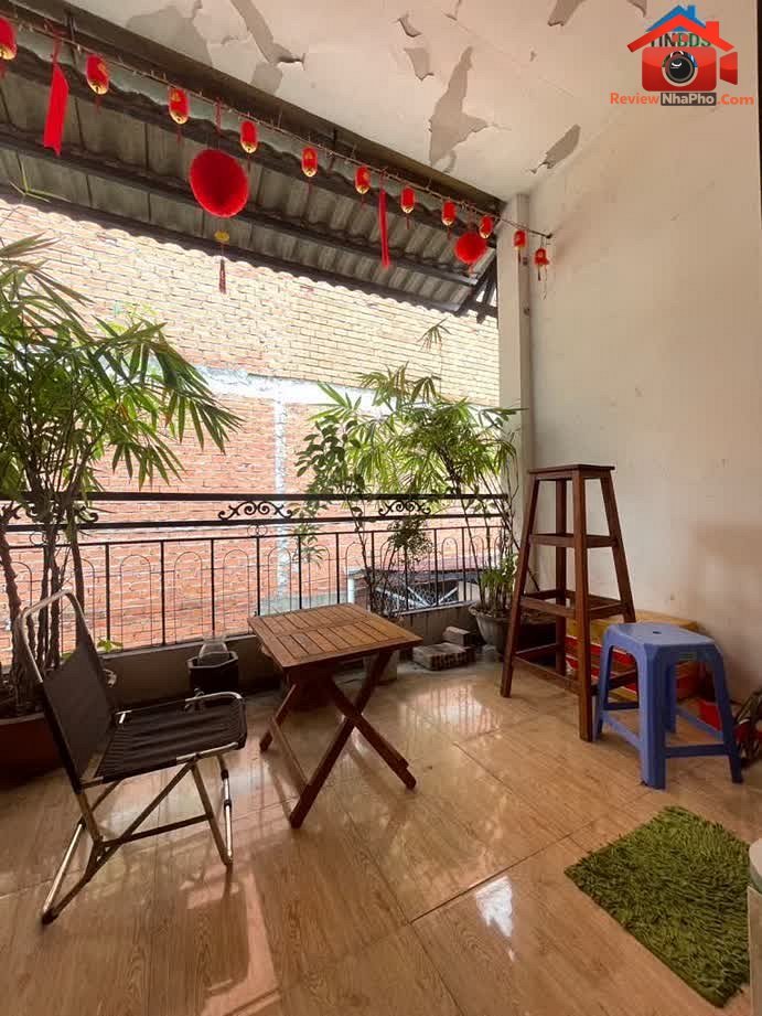 Review nhà phố 3 tầng hẻm ô tô Tân Sơn Nhì Quận Tân Phú, giá chỉ 5 tỷ